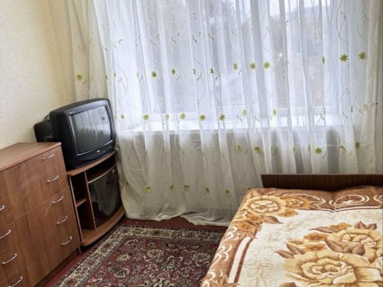 Продается комната в общежитии Вознесеновском р-не по ул Рекордная Запорожье