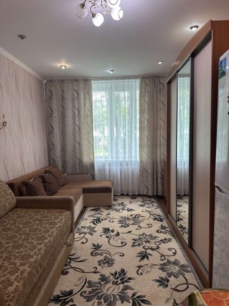 Продам кімнату в сімейном гуртожитку - фото 1