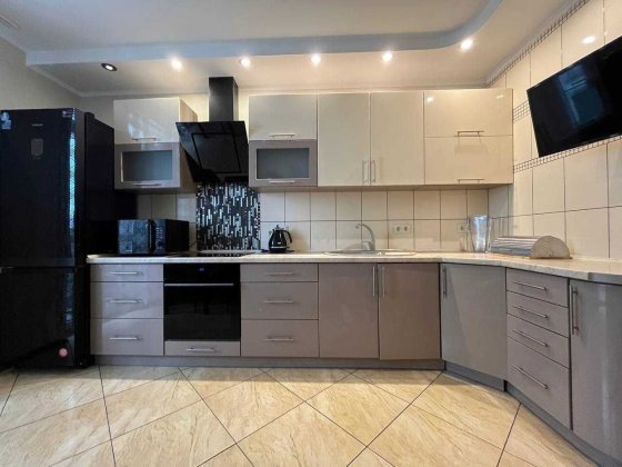 Сучасна стильна та вільна квартира/ Оренда/ генератор ЖК Паркові озера Київ