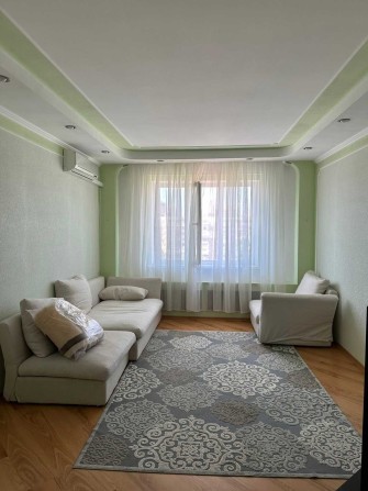 Оренда 3к кв, вул,Вербицького ,гарний стан, меблі та техніка ,метро - фото 1