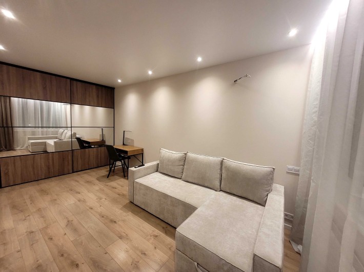 оренда 2-кім без % 66 м2 в ЖК СвітлоПарк, Столичне шосе, 5 - фото 1