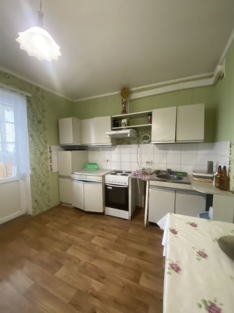 Оренда 2 кімнат. Трооєщина. Вул. Милославська 2 - фото 1