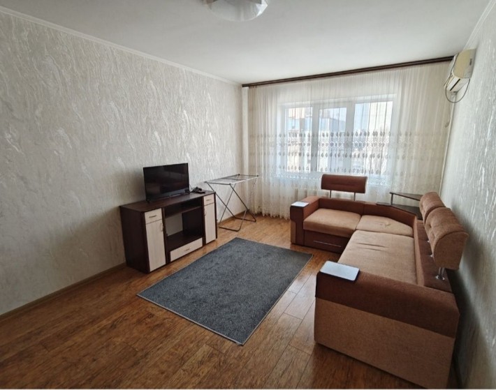 Оренда 1-кім квартири вул Червоної Калини, 26 Б - фото 1