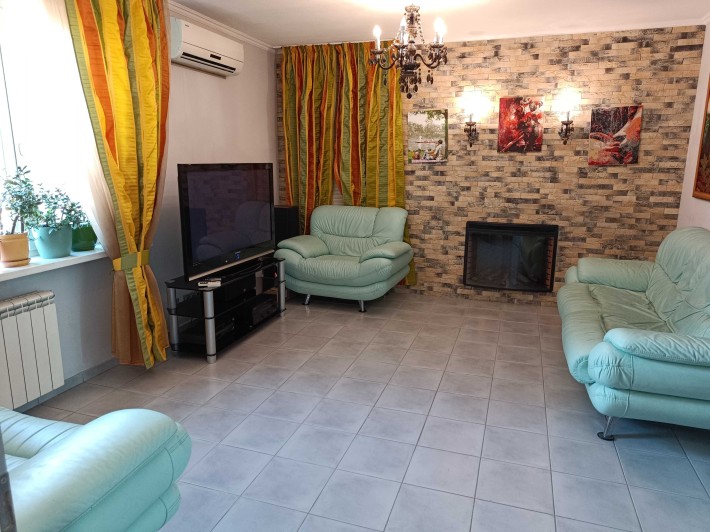 Видова 3-х к. кв. 100 м2, Драгоманова 12, паркомісце, Позняки - фото 1