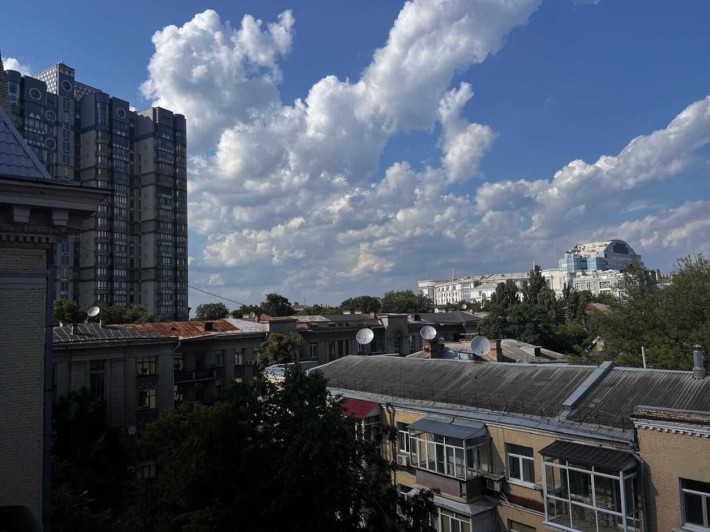 Без % оренда 1 к. на Шовковичній 13/2, 40 м.кв. - фото 1