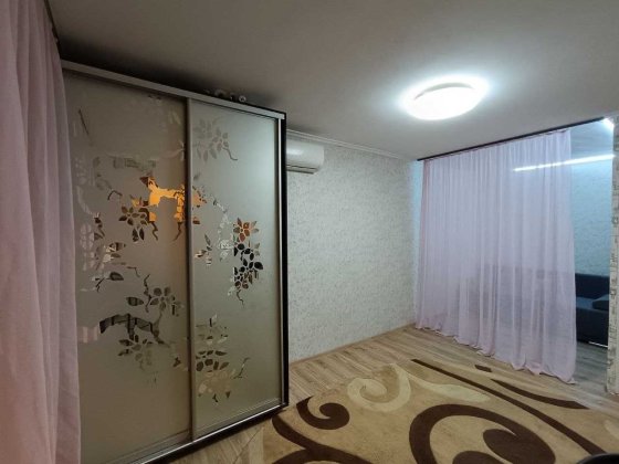 Здача в оренду 1 кімнатної квартири студіо Терміново Лісовий Проспект Киев