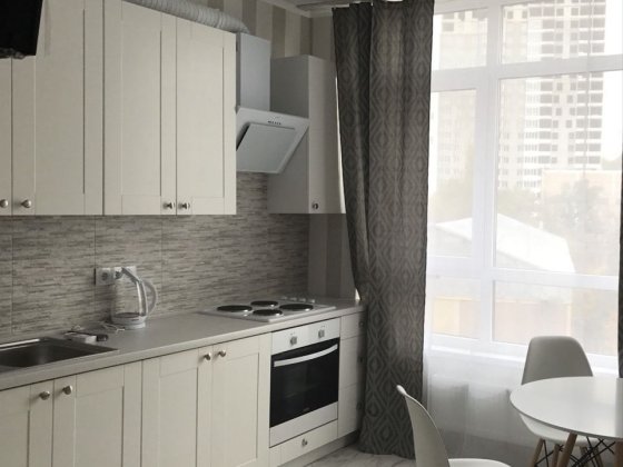 Сдам 1 ком квартиру м Демеевская Лыбедская Ракетная Київ