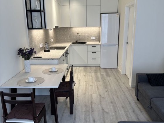 1-кім.ЖК «Нова Англія»вул.Максимовича 26Г»Манчестер» Киев