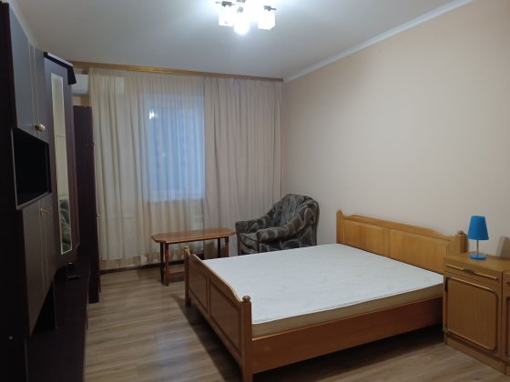 Оренда 1к, ЖК Міністерський, з генератором та інвертером, Кондратюка5. Київ