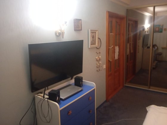 Сдам трех комнатную квартиру Киев