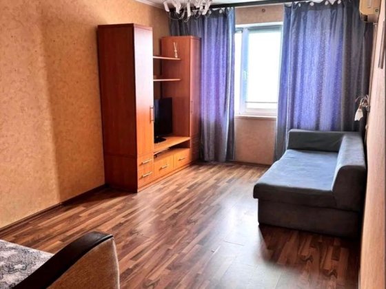 Оренда 1к, вул. Приозерна 2а, Оболонський район, метро Оболонь Киев