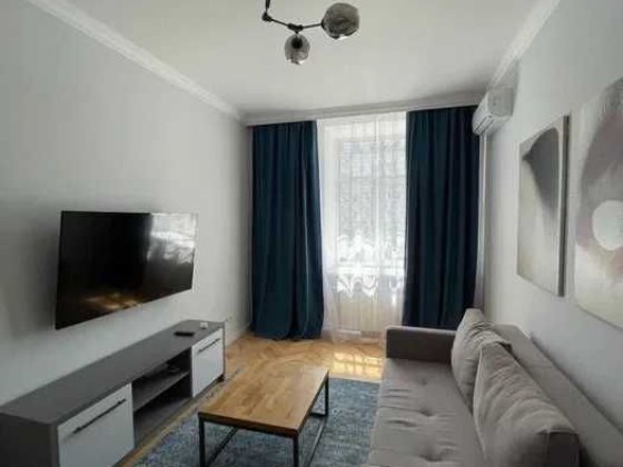 Оренда 2-кім квартири  Велика Васильківська 12-Б на 3 місяці Киев