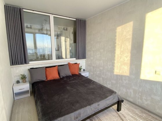 Оренда 2-кімнатної квартири на Оболоні. Метро 1 хв. Азов 8. Генератор Київ