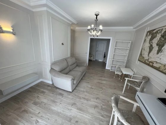 Здам 2.х кімнатну квартиру вул Драгоманова 2 Киев