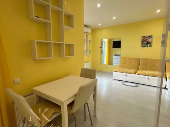 В Довгострокову оренду пропонується студія 38м2 в ЖК Комфорт Таун Київ