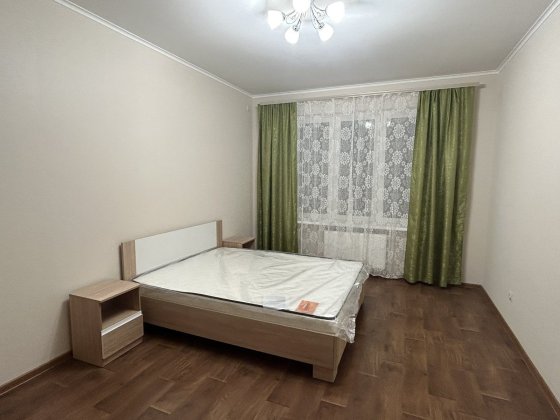 Оренда 1-кім квартири, ЖК Ревуцький,  Ревуцького 54б. Без комісії. Киев