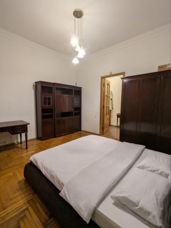 У самому серці столиці - Хрещатик Пасаж - фото 1