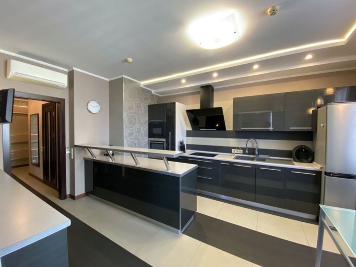 Оренда квартири ! Дніпровська набережна 1а , без % - фото 1