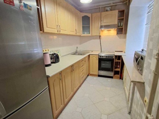 Здається 2к квартира на Печерську, від м Звіринецька 5 хвилин Киев