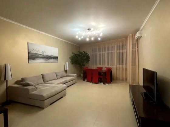 Оренда! 3-х кімнатна кварртира вул. Старонаводницька 6 б! Без %! Киев