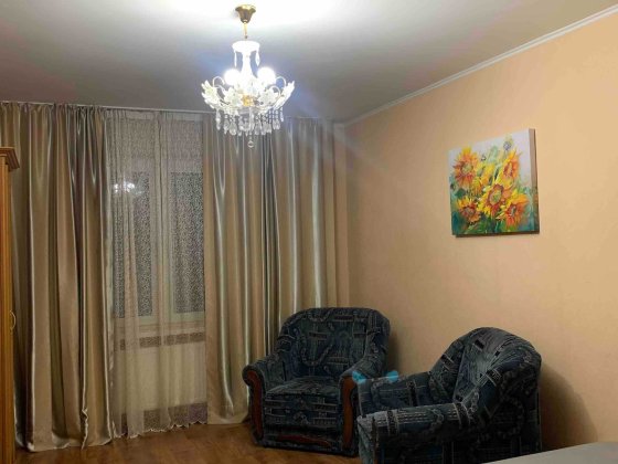 Господиня! ЖК "Навігатор",пр Балтійський,5  Оболонський р-н. Київ