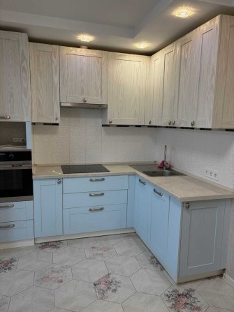 Позняки метро, Лариси Руденко 9! - фото 1