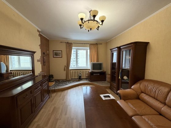 Оренда, дворівневоі квартири, ревуцького 5, біля озера, Киев