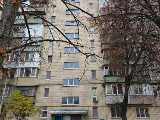 Оренда 1-кімнатн., косметичний ремонт,вул.Петропавлівська 13/8. Киев