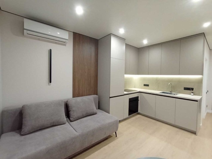 Оренда ЖК Dibrova park перша здача  Завжди є світло! ЖК Діброва Парк - фото 1