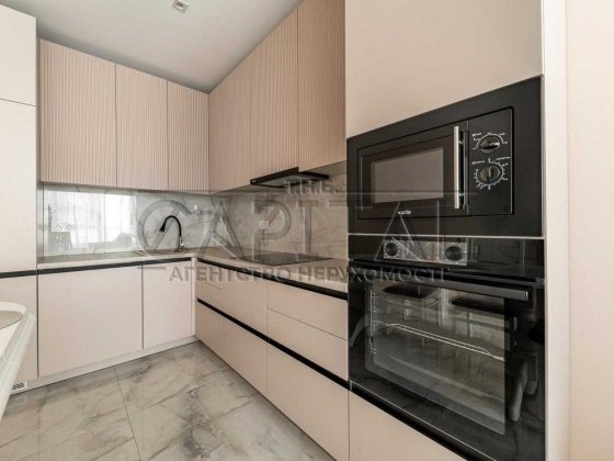 ОРЕНДА 3кім Квартири Є ГЕНЕРАТОР ставим Інвертор в кв ЖК ВАРШАВСЬКИЙ Киев