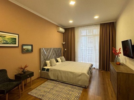 Ключі ! 2-к (50м2) Дегтярна 7, Воздвиженка, Поділ, Контрактова площа! Киев