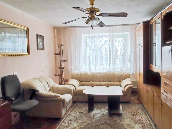 2-кімнатна , Подільський р-н. Виноградар, просп. Європейський  35.