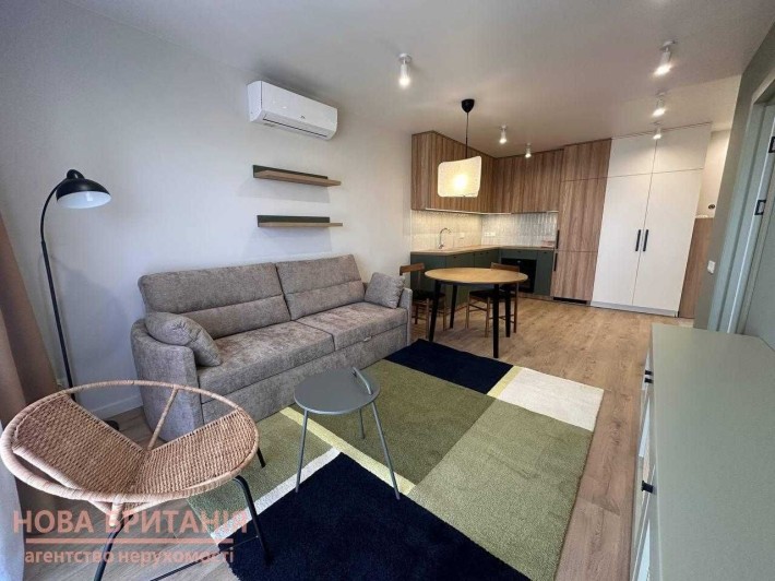 Сучасна, видова 1к квартира 41м2, ЖК Нова Англія, будинок Ньюкасл - фото 1