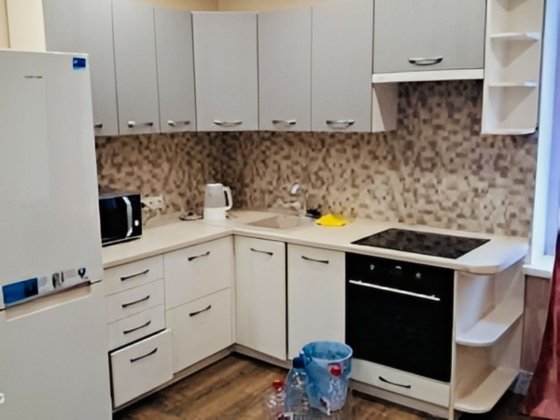 Квартира-студія на Богатирській 30-А Киев