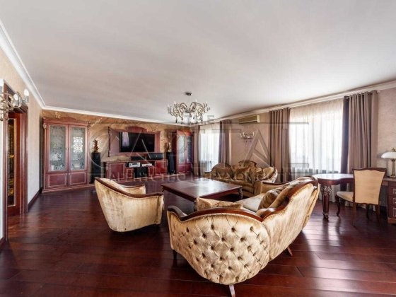 Оренда 4 кімнатної квартири оболонський район Киев