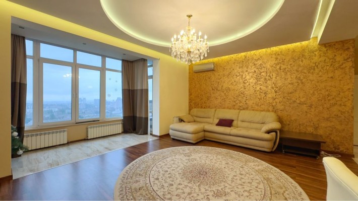 Оренда 2к квартири Печерськ Без комісії Коновалця 44а - фото 1