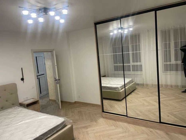 Актуальная аренда двухком.кв в Жк Варшавский плюс - фото 1