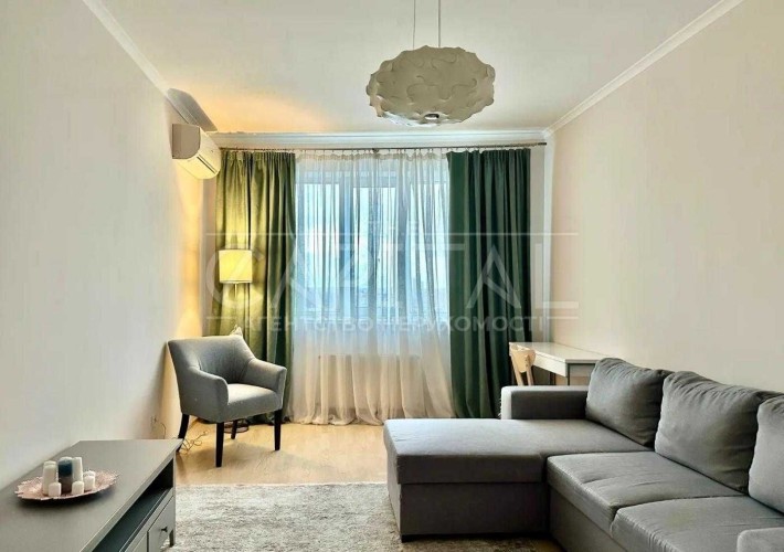 Оренда 2-х кімн. кв. вул. Героїв полку Азов (Маршала Малиновського) 8. - фото 1