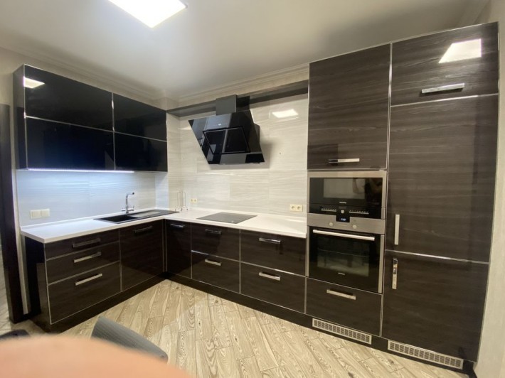 Оренда  без % 2кім.78кв.м. 5 пов. Ревуцького 7в - фото 1