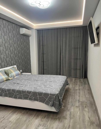 Сдам однокомнатную квартиру в центре - фото 1