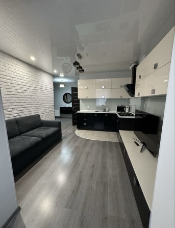 Здам чудову 2к.кв Північний/Закрита територія/Скважина - фото 1