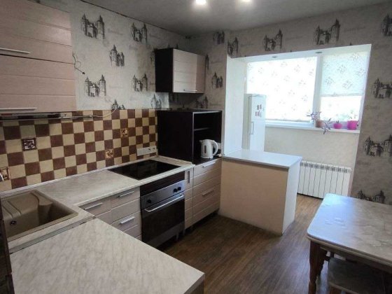 Сдам 1 квартиру на Тополе-2