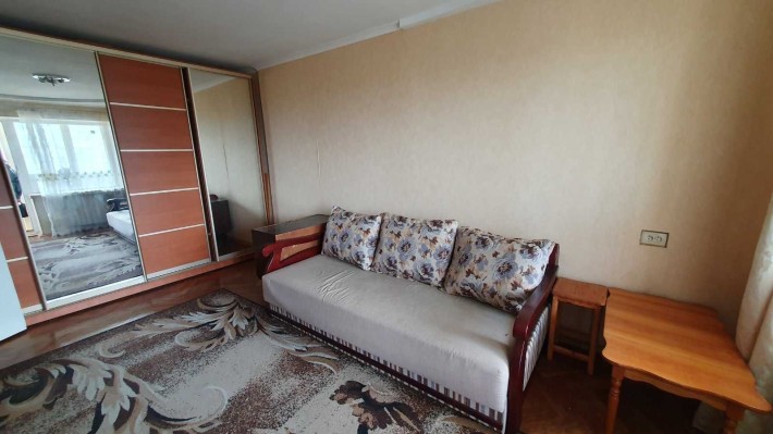 Сдам 1-к. кв. улучшенной планир. возле м. 23 Августа - фото 1