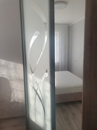 Сдам 2 ю квартиру с ремонтом ж/м Лев 3 - фото 1