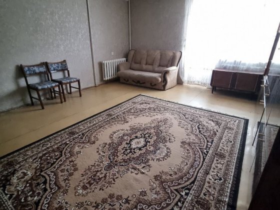 Здається 1-кімнатна квартира в Лісках,2\5,кінцева 75 маршруту