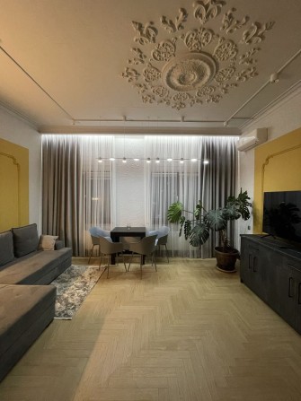 Квартира 75м2 ЖК Корона Аркадия - фото 1