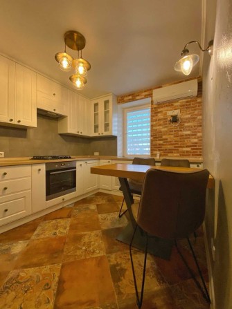 4ст. Фонтанской дор./ Академическая, 2-х комню квартира с ремонтом - фото 1