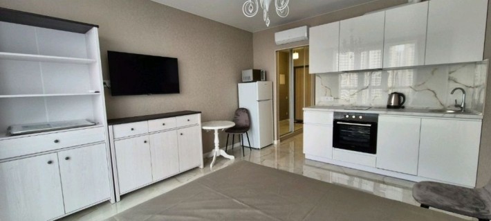 Сдам Беленькую 1-ком квартиру Каманина /Литературная 
Жк Литературный. - фото 1