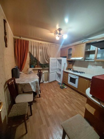 Сдам 2 ком-Свободная-Хорошая-- 1этаж-Газ- Варненская / Космонавтов - фото 1