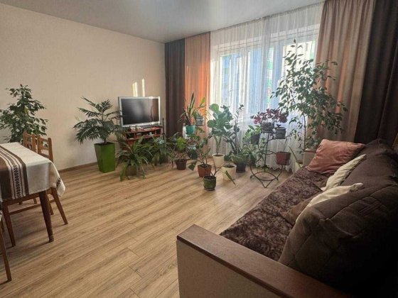 Здається в оренду 3-к квартира у Сихівському р-н  вул Гната Хоткевича Львов